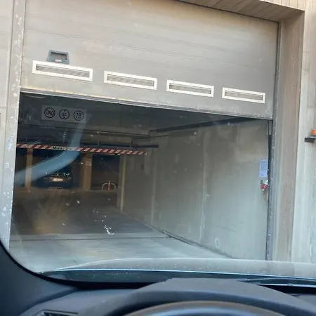 Luxury Seaview - Large Terrace- Swimming Pool - Parking